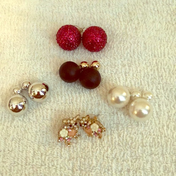 4 EARRING BUNDLE - Picture 1 of 6